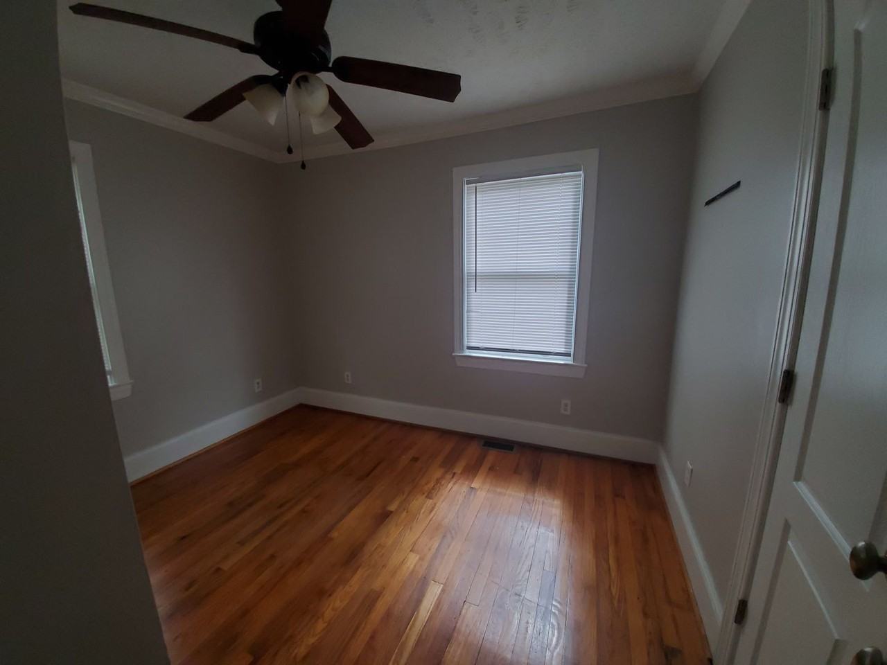 213 Brainerd Ave - Photo 6 of 14