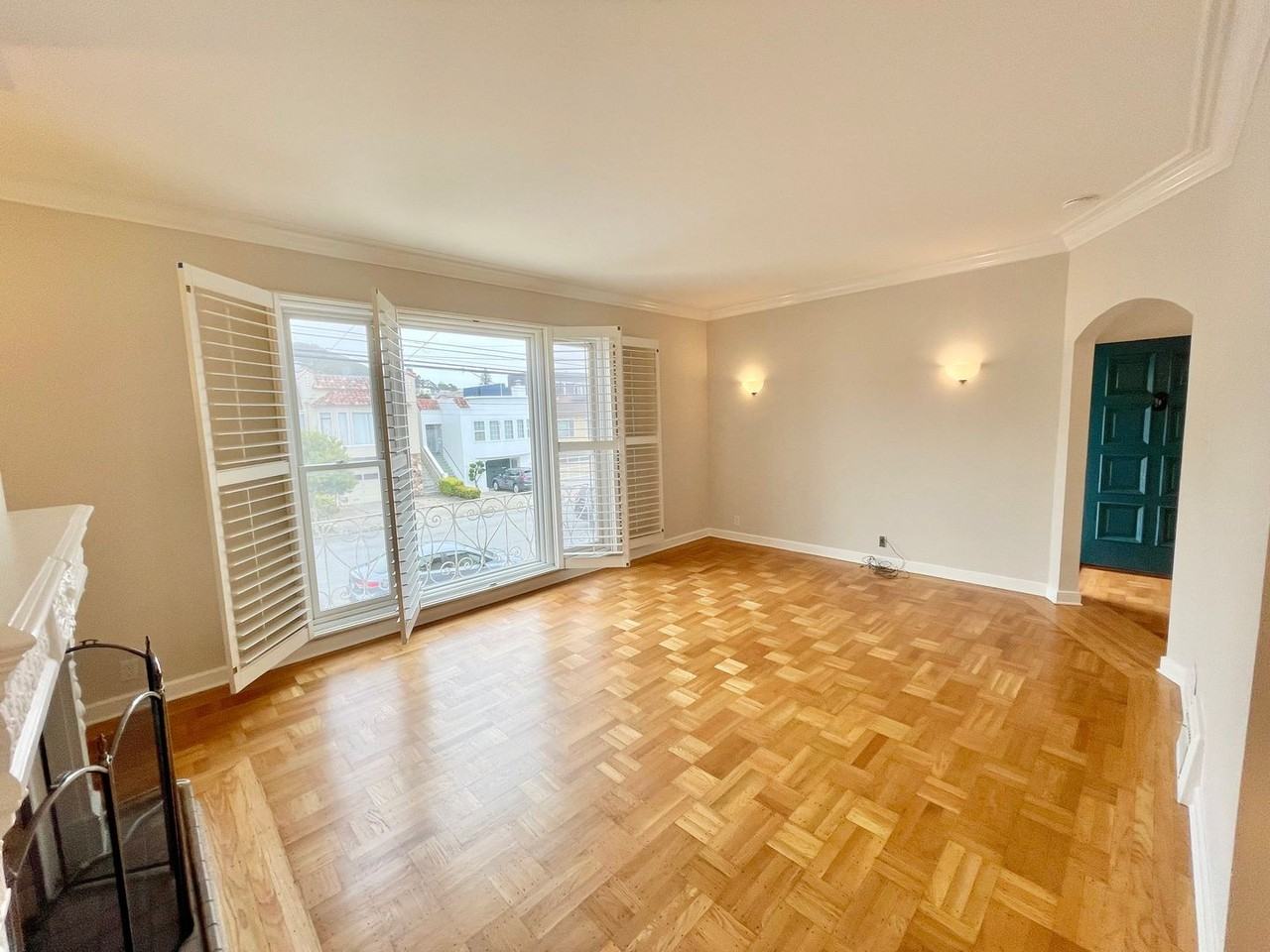 2151 18th Ave - Photo 3 of 27
