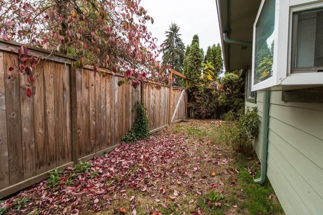 4020 Bell Ave - Photo 3 of 11
