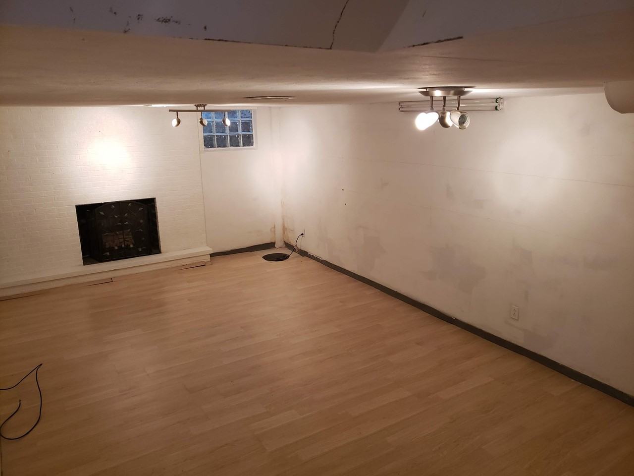 343 Goldsmith Rd - Photo 7 of 13