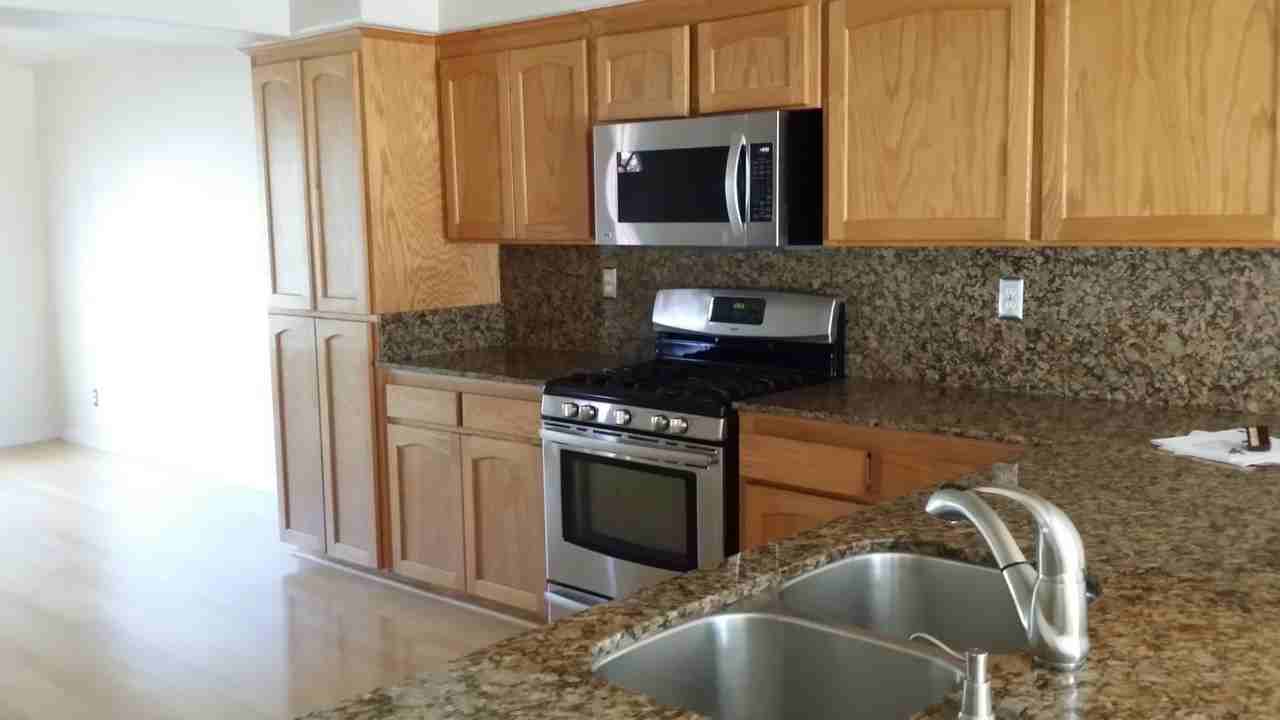 2059 E Lexington Ave - Photo 7 of 15