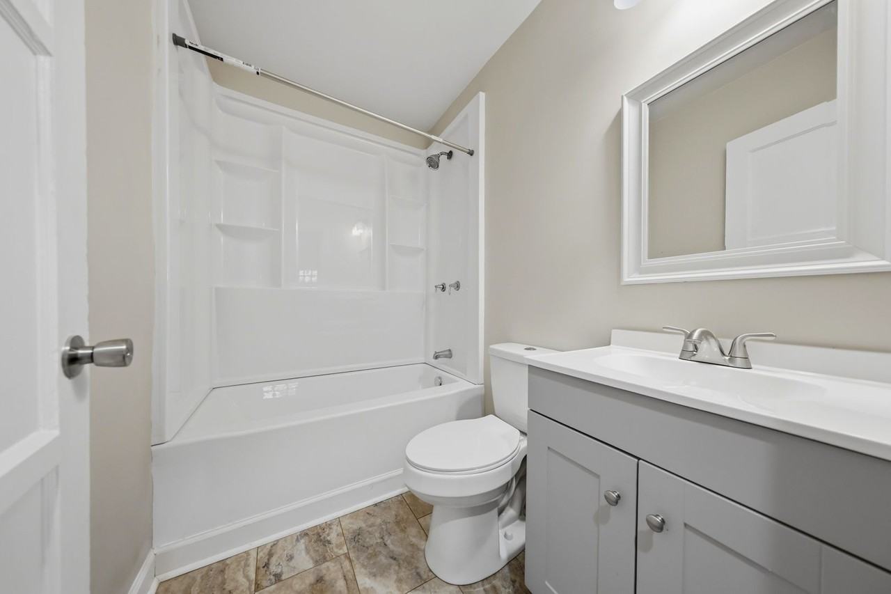 1224 Shirley Rd - Photo 2 of 12