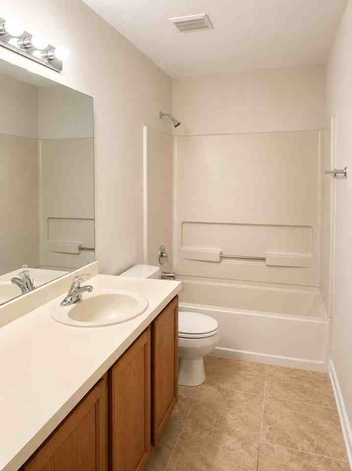 172 Reserve Cir - Photo 7 of 12