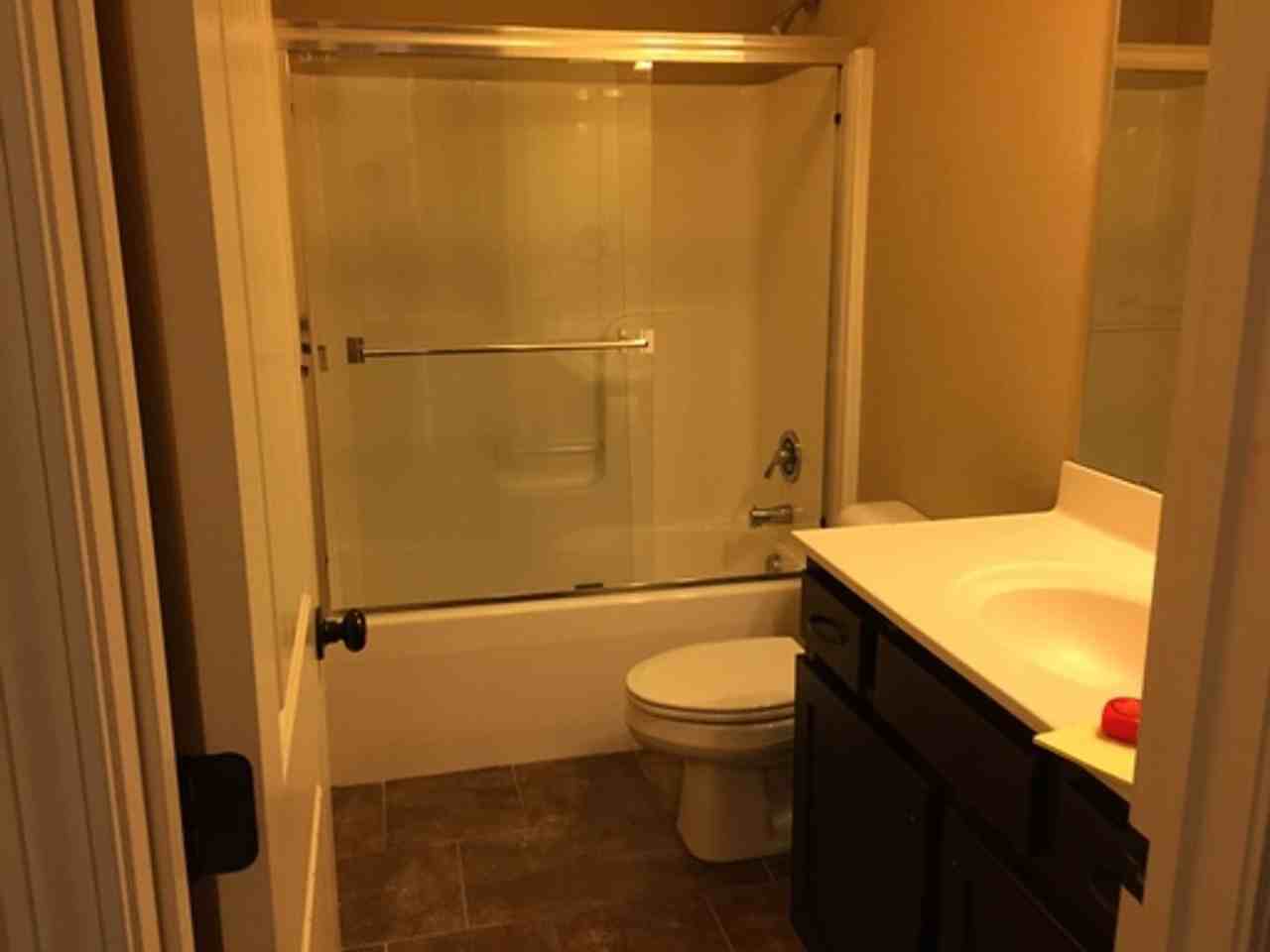 15429 Nw 124th St - Photo 3 of 5