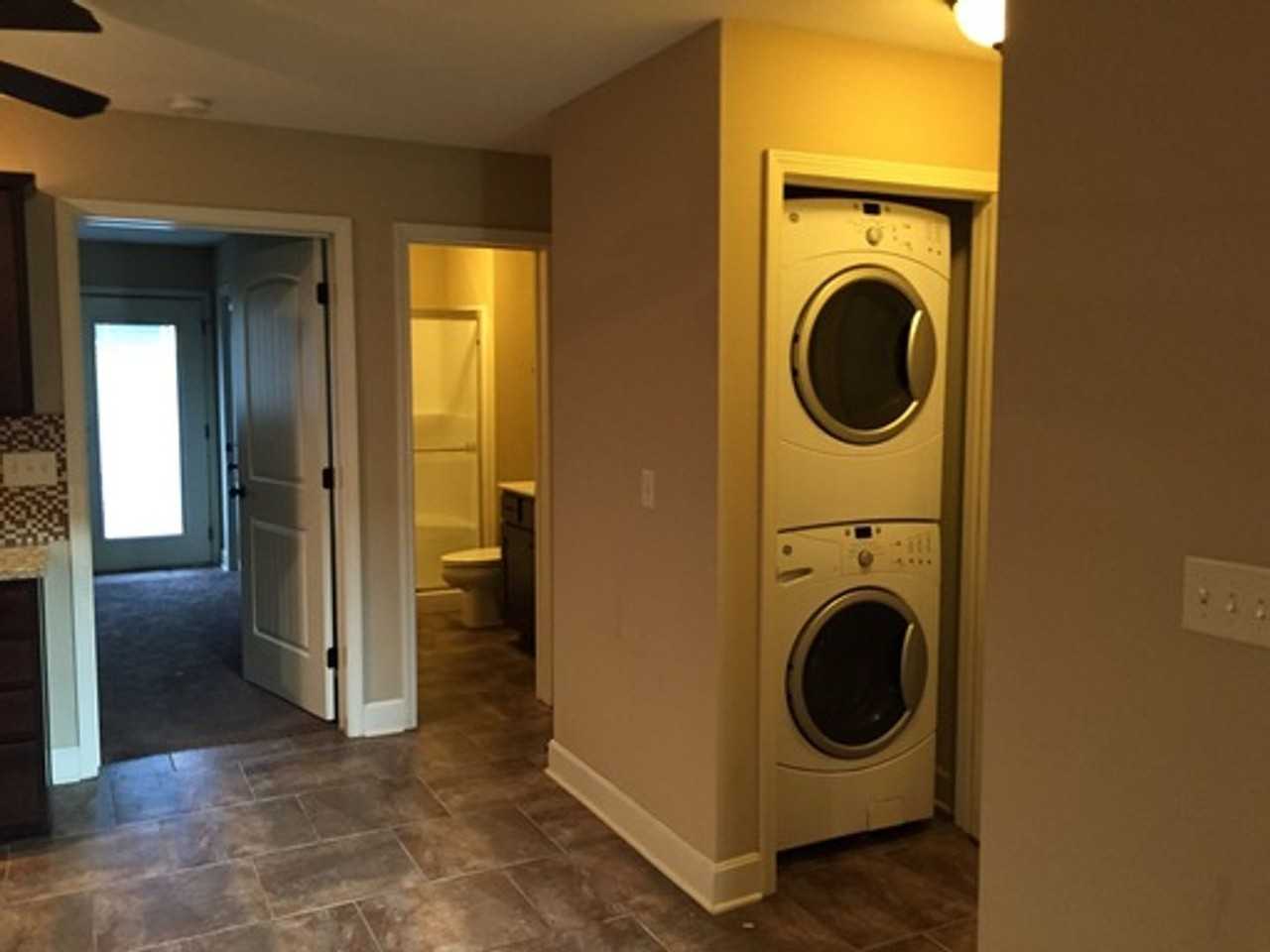 15429 Nw 124th St - Photo 4 of 5