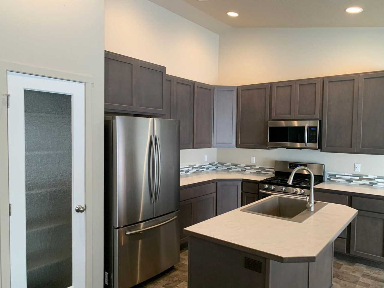 3890 W Belgrave Way - Photo 4 of 13