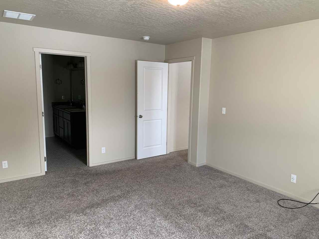 3890 W Belgrave Way - Photo 7 of 13