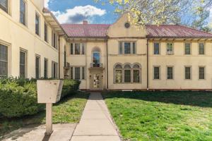 featured image of 671 Orange St