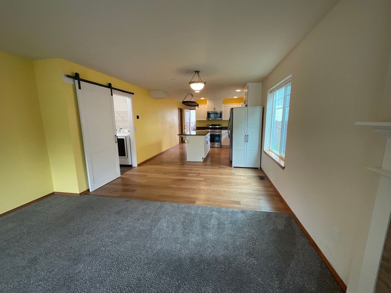 4320 Sumac Ln - Photo 5 of 24