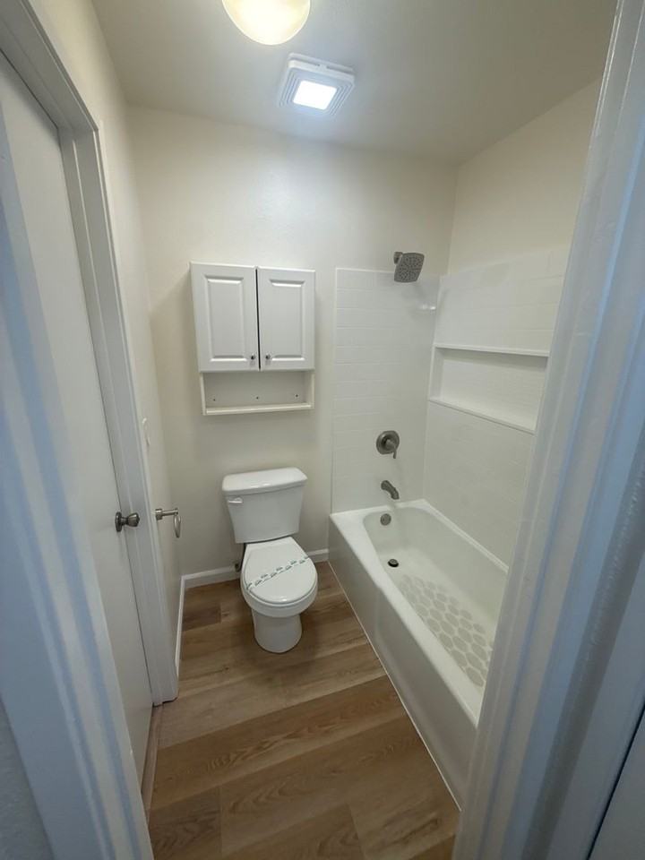 10333 Santana Ranch Dr - Photo 5 of 9