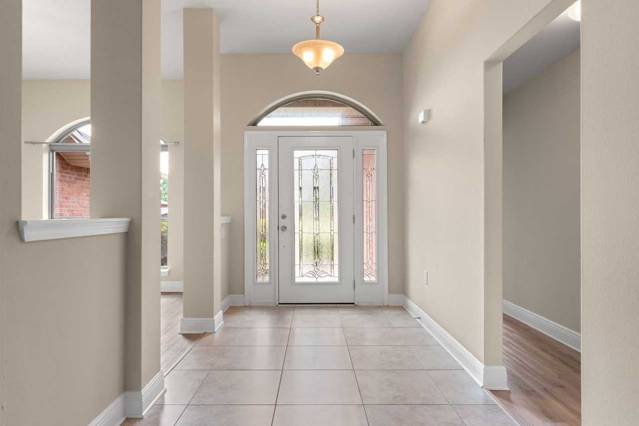 4599 Belvedere Cir - Photo 2 of 27