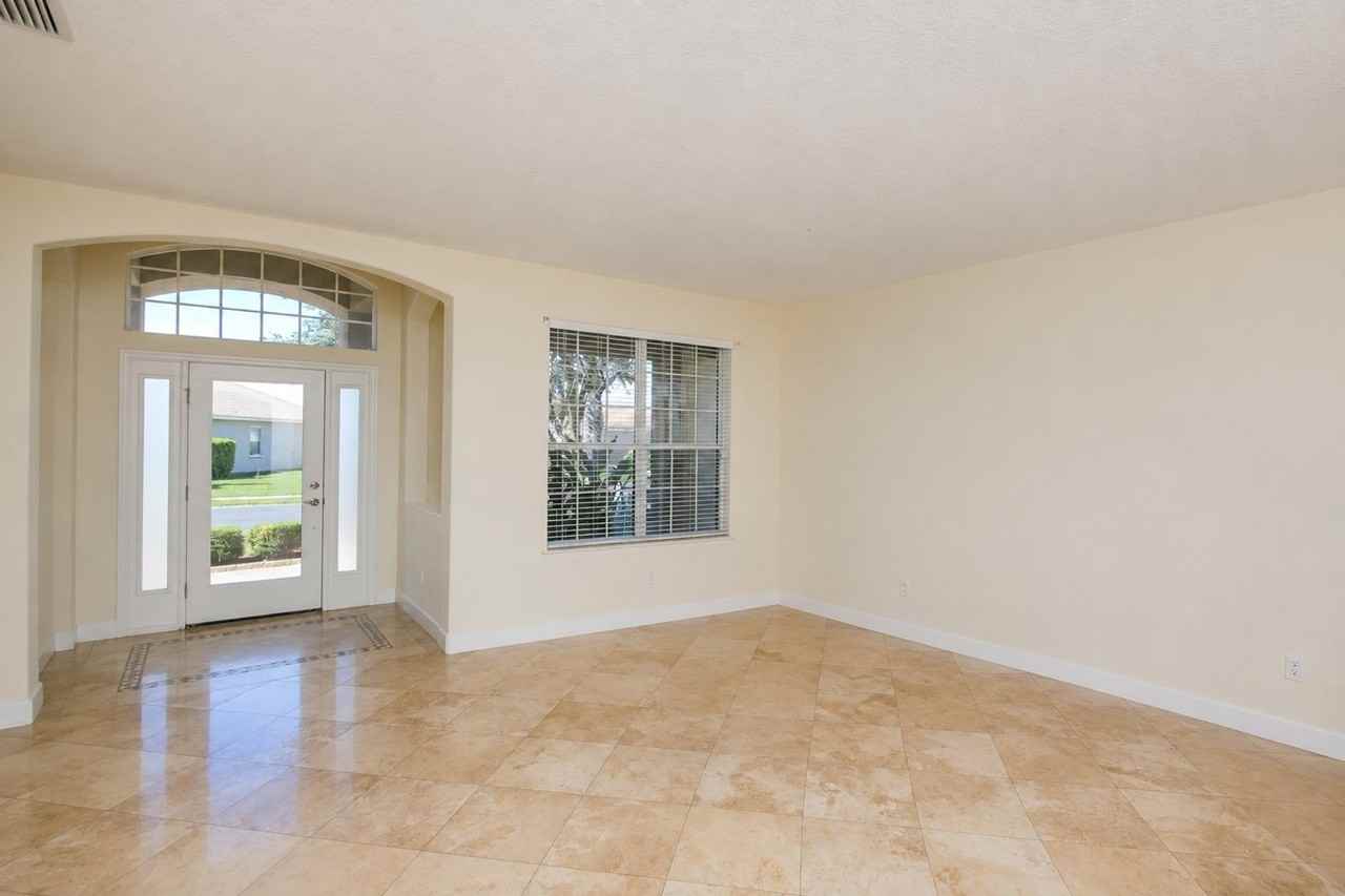 6945 74th Street Cir E - Photo 4 of 28