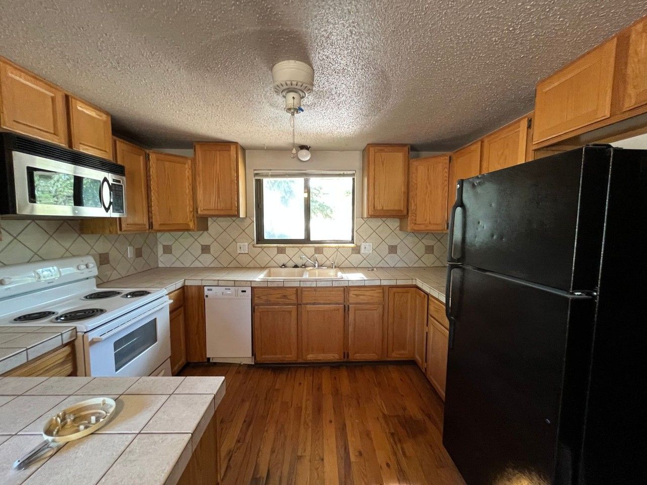 2616 Gilpin Ave - Photo 5 of 30