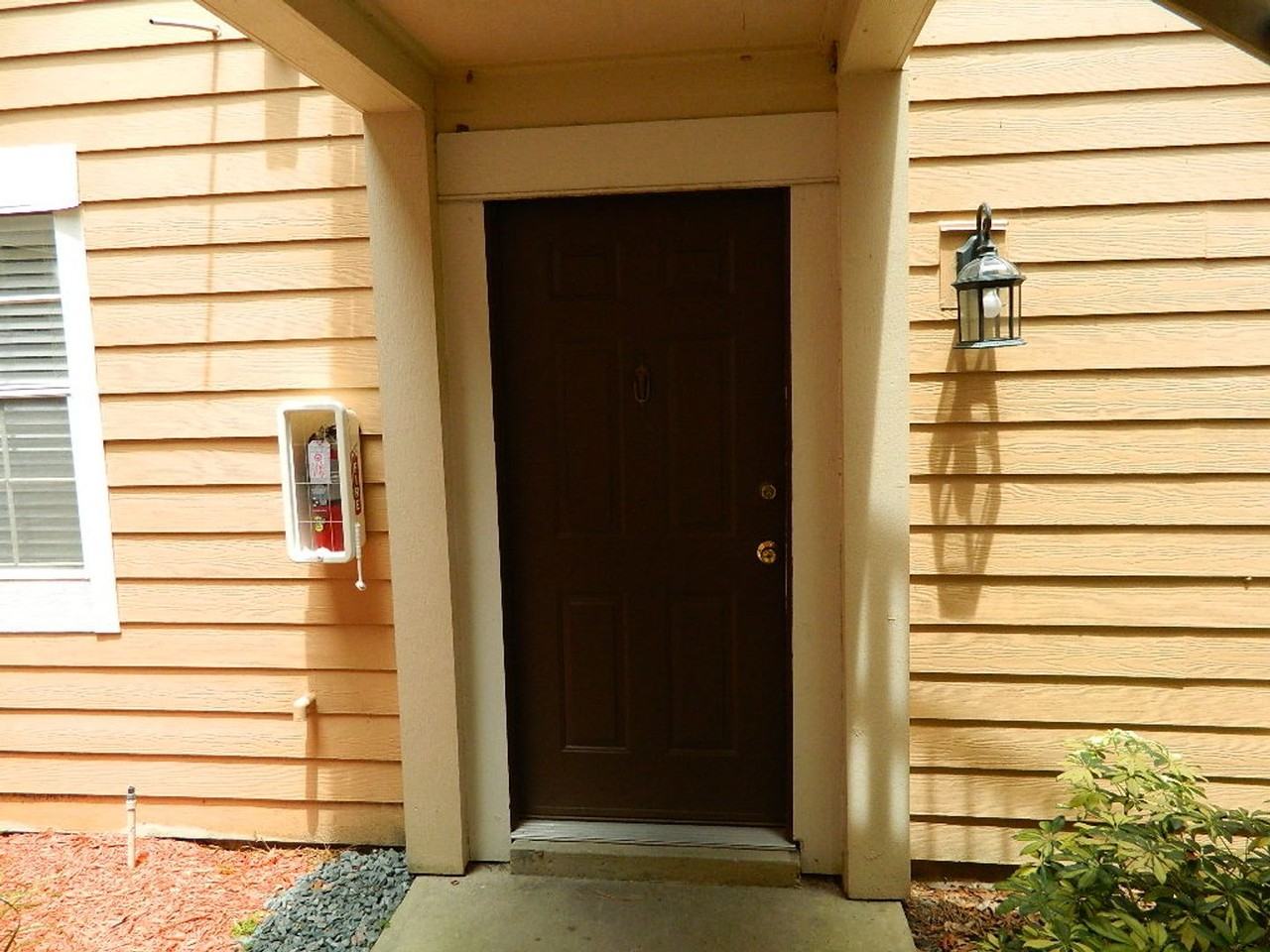 672 Roaring Dr #245 - Photo 4 of 23