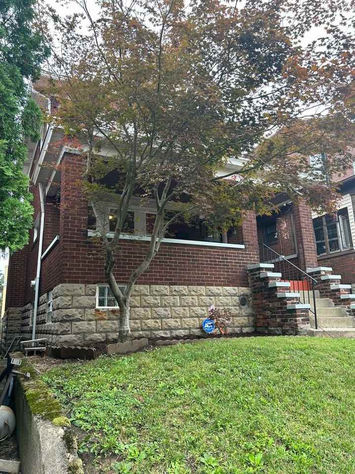 3255 Ashlyn St - Photo 3 of 30