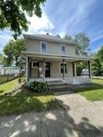 featured image of 106 S Illinois St