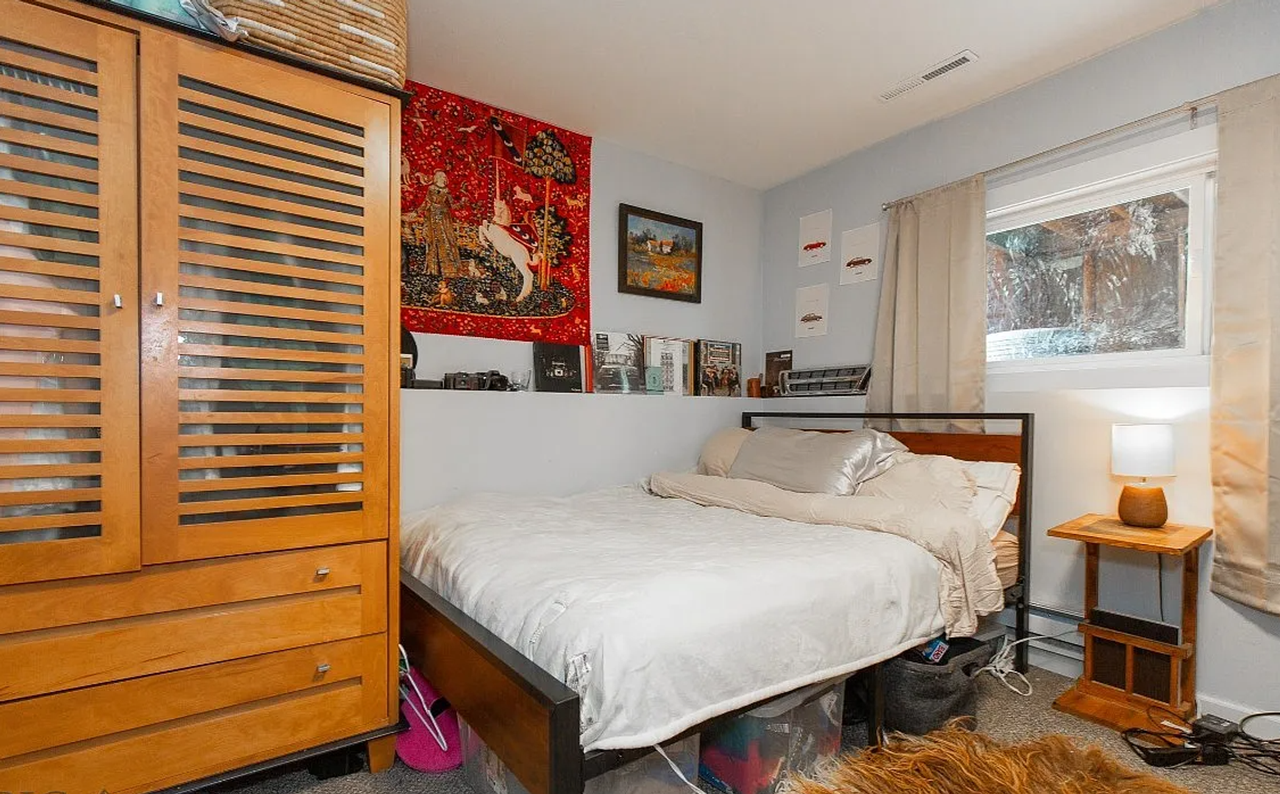 504 N 19th Ave - Photo 5 of 8