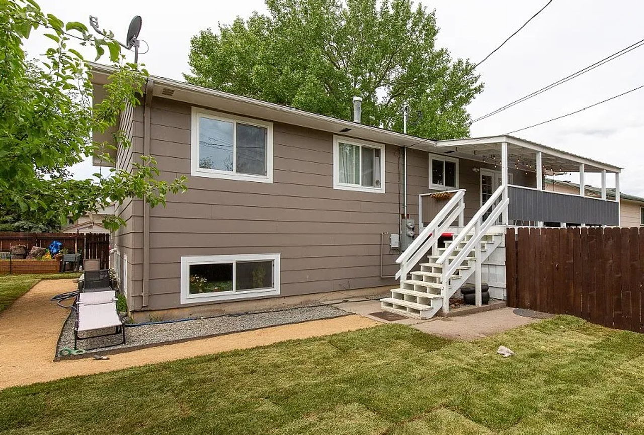 504 N 19th Ave - Photo 7 of 8