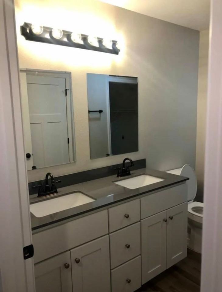 3 bed 1 bath single family home - Photo 4 of 6