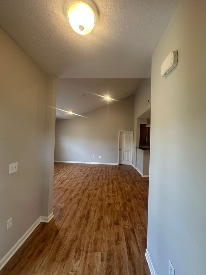 7312 Kirklington St - Photo 5 of 22