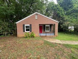 featured image of 1002 Wilmouth St