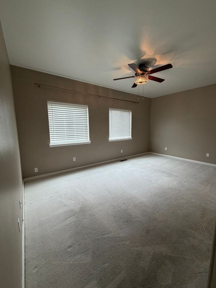 5207 Villa Dr - Photo 7 of 18
