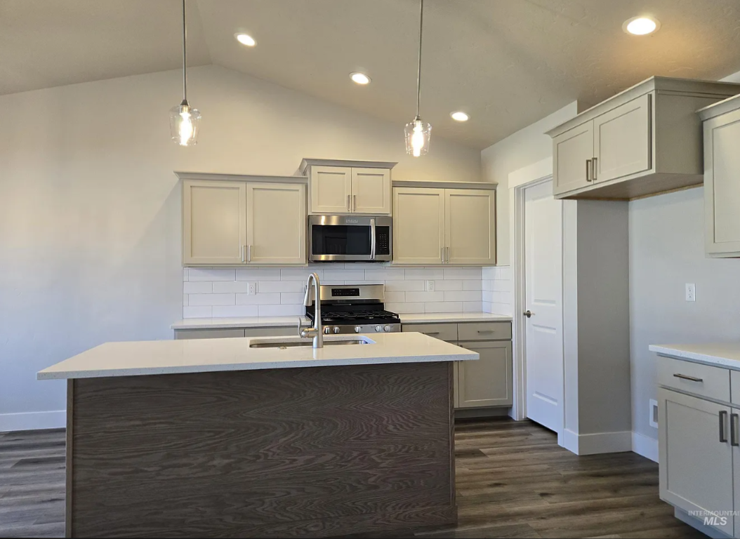 2650 Augusta Ave #1 - Photo 5 of 9