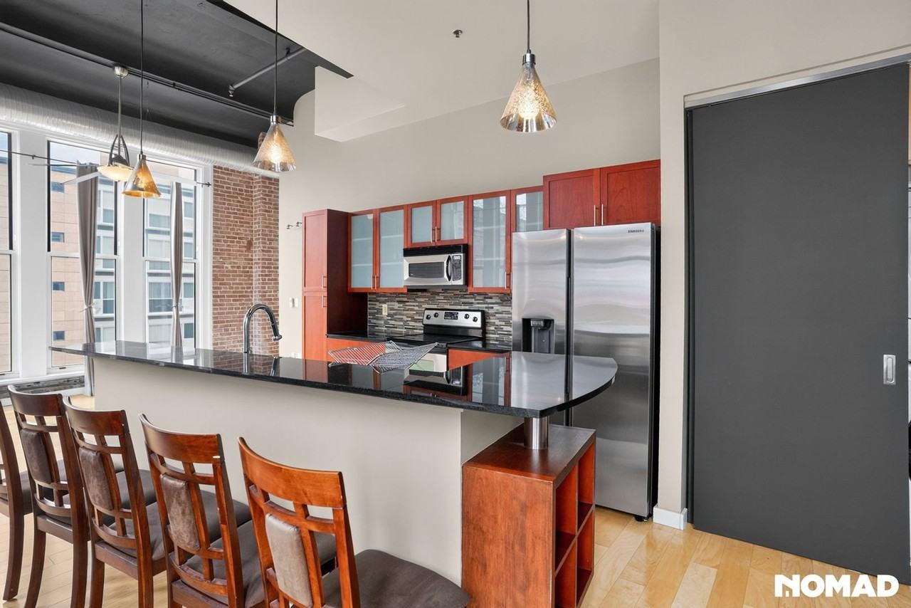 1136 Washington Ave - Photo 2 of 32