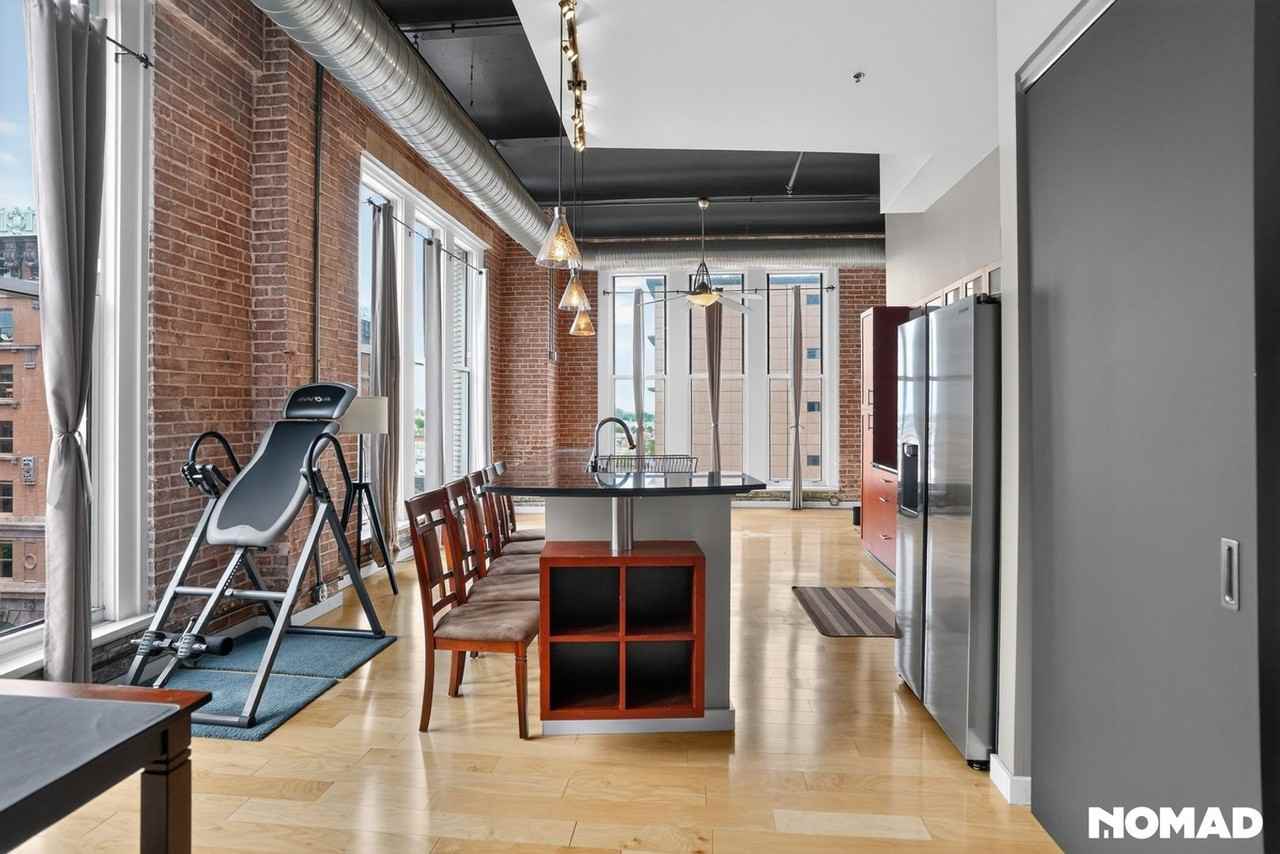 1136 Washington Ave - Photo 7 of 32