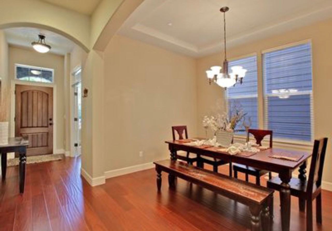 11543 Nw Knightsview Ln - Photo 2 of 10