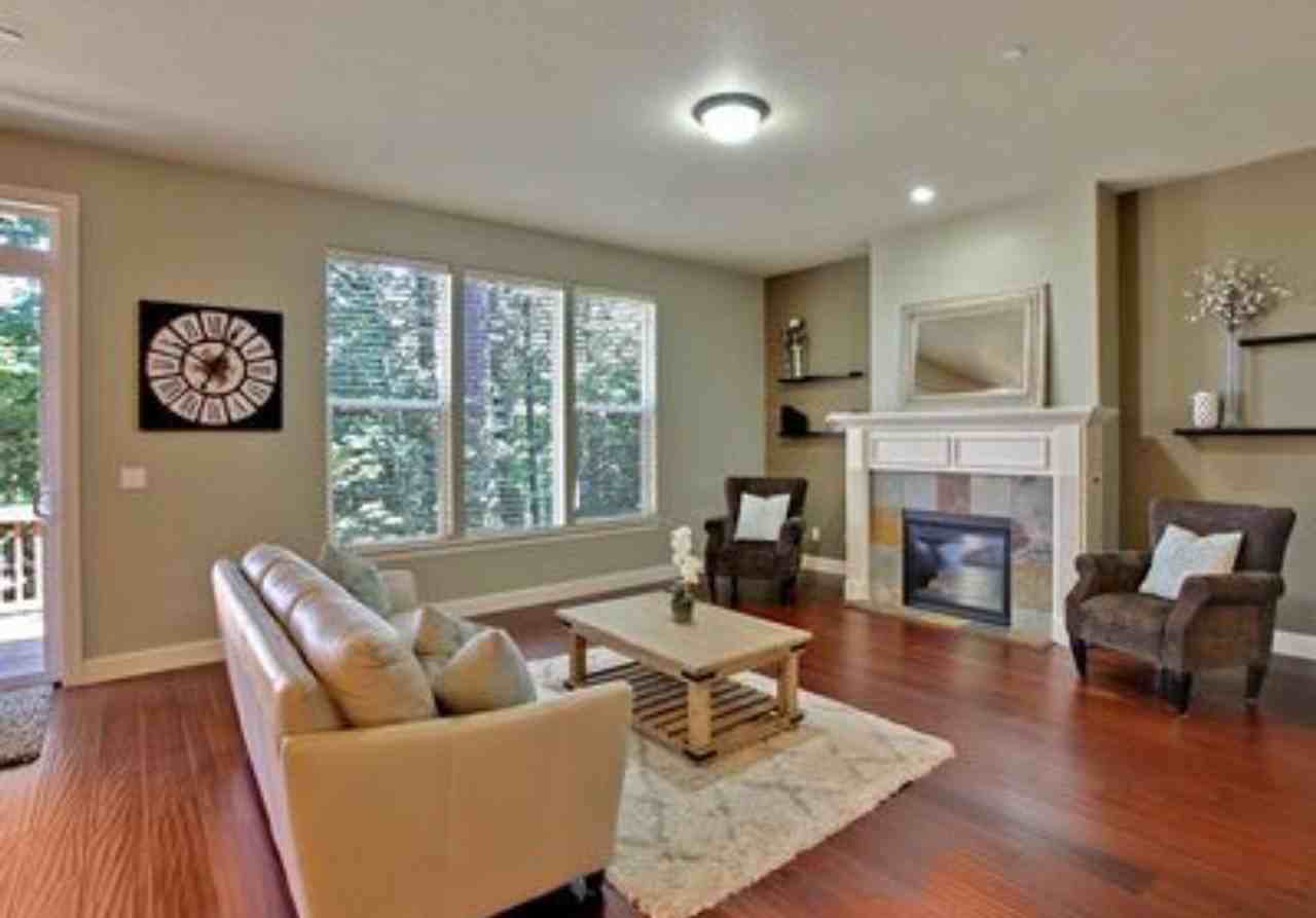 11543 Nw Knightsview Ln - Photo 3 of 10