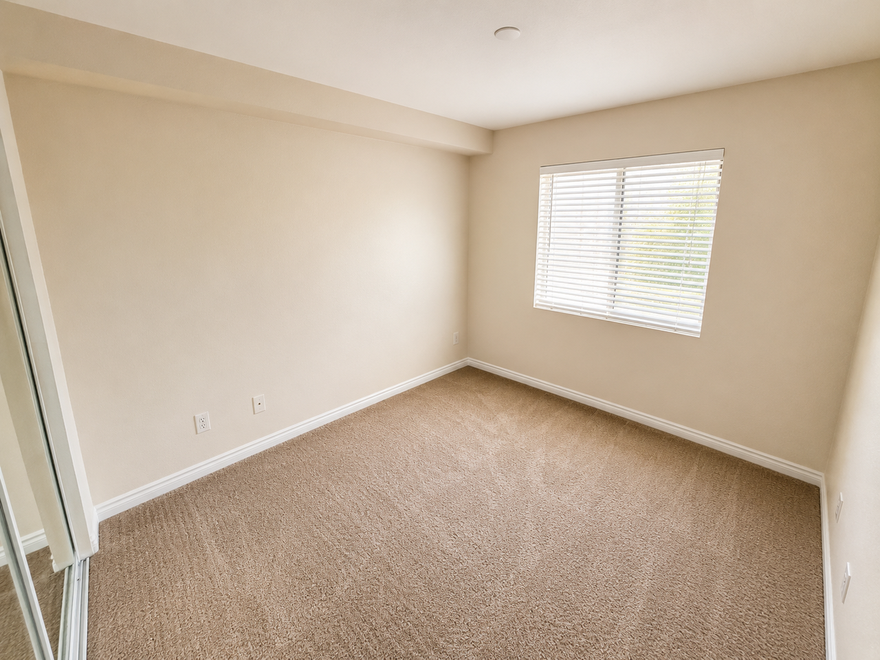 4077 3rd Ave #204 - Photo 6 of 17