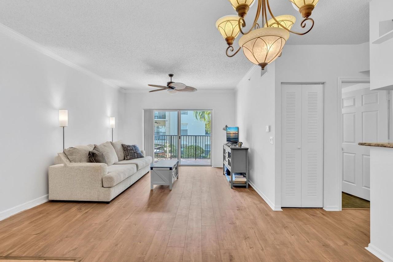 4216 Tuscany Way - Photo 5 of 50