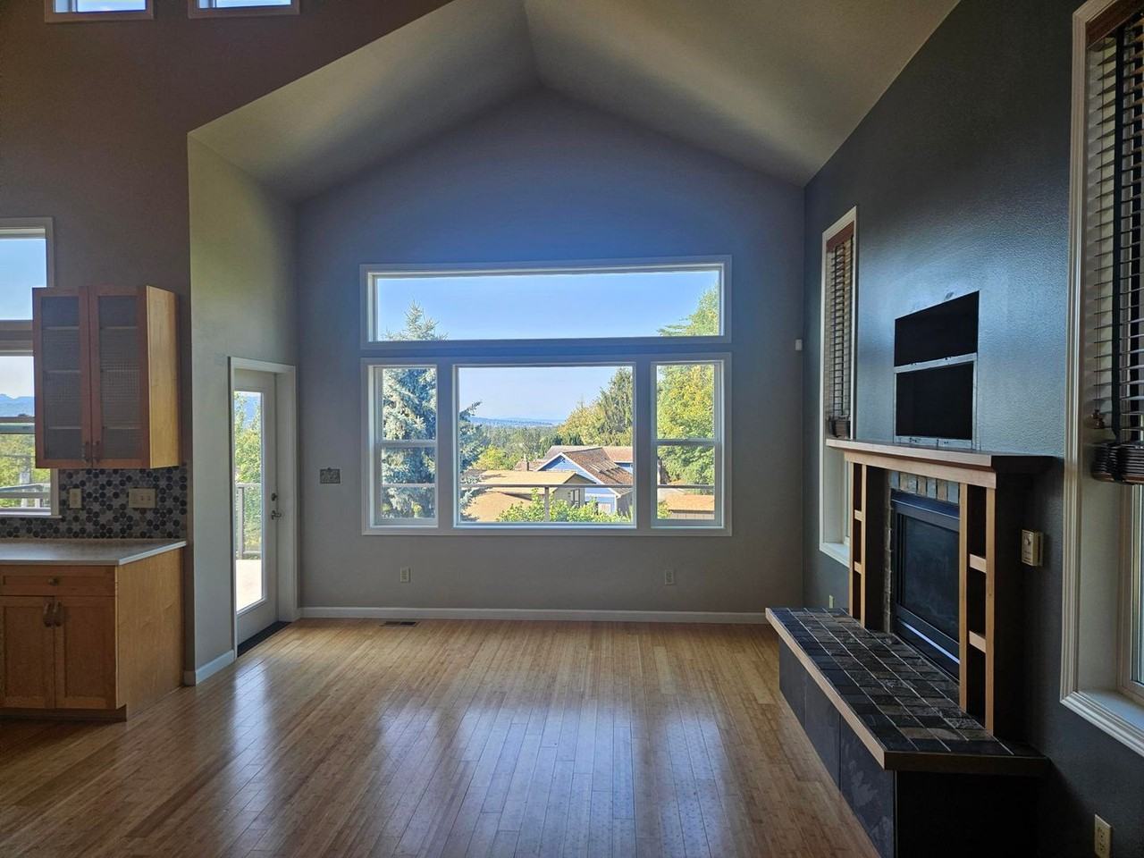 4325 King Ave - Photo 4 of 25