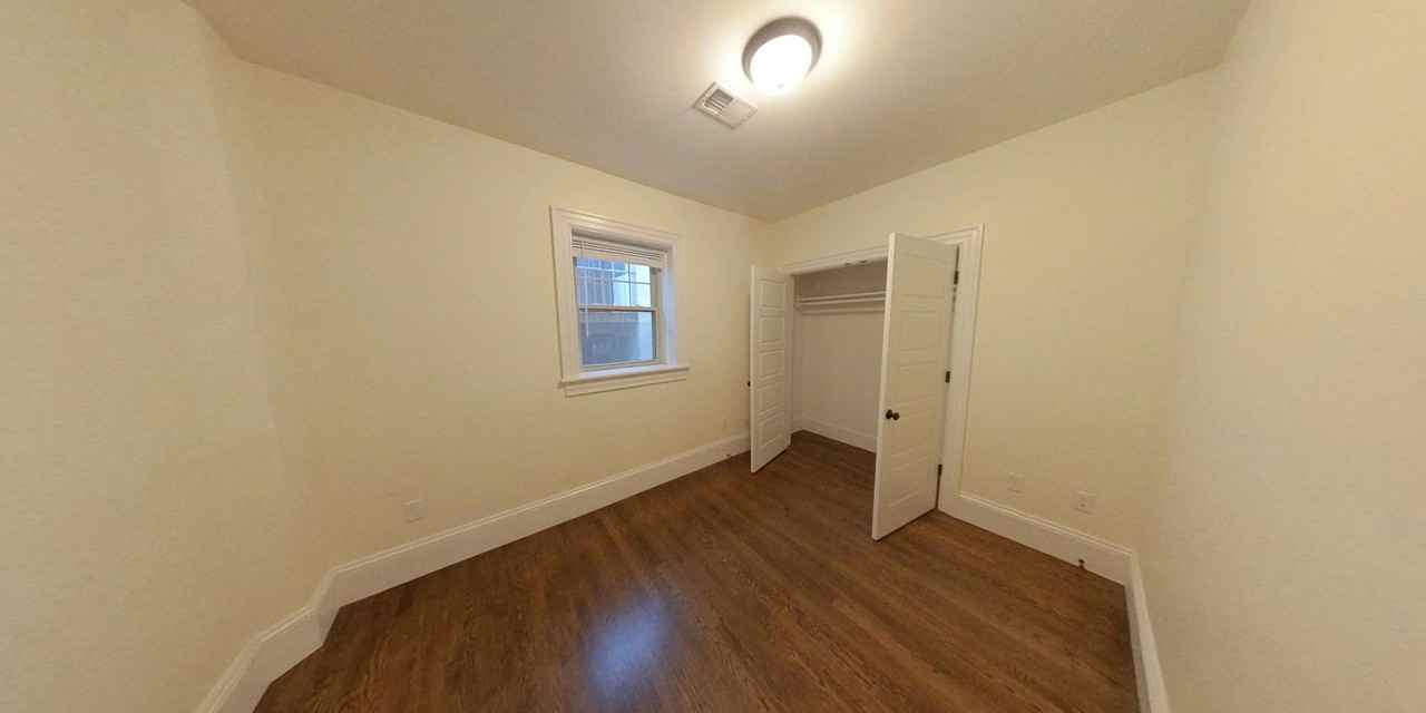 27 Commonwealth Ter - Photo 6 of 8