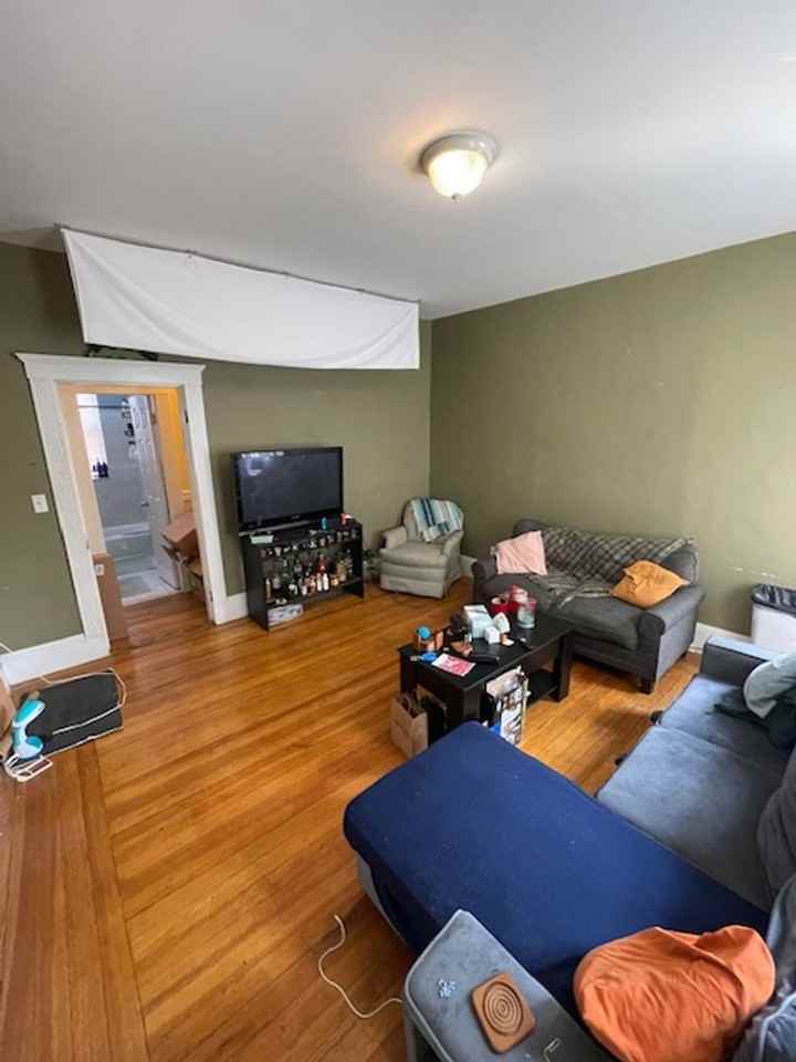 24 Litchfield St - Photo 4 of 18