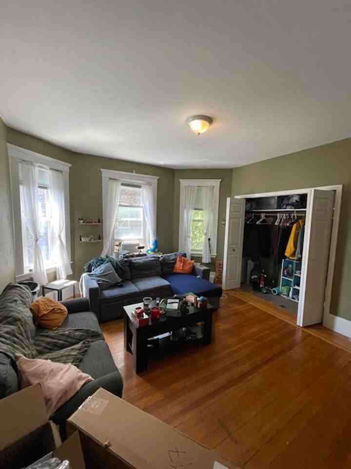 24 Litchfield St - Photo 5 of 18