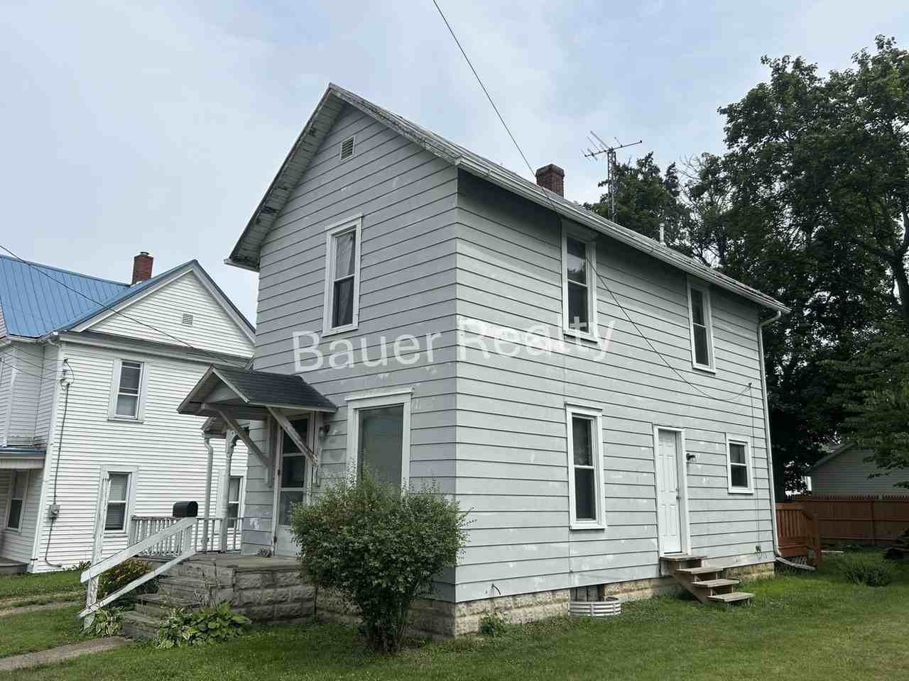 229 Ohio St - Photo 3 of 20