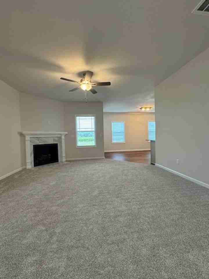 111 111 Kendall Farms Drive - Photo 3 of 23
