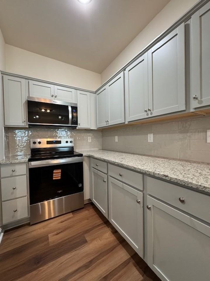 111 111 Kendall Farms Drive - Photo 6 of 23