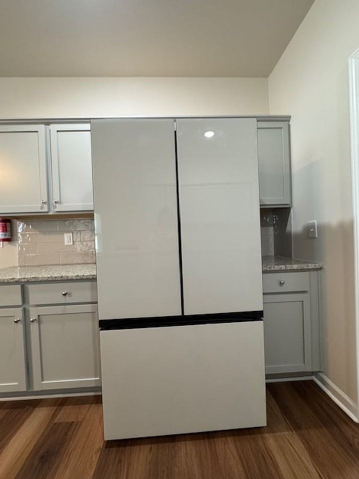111 111 Kendall Farms Drive - Photo 7 of 23