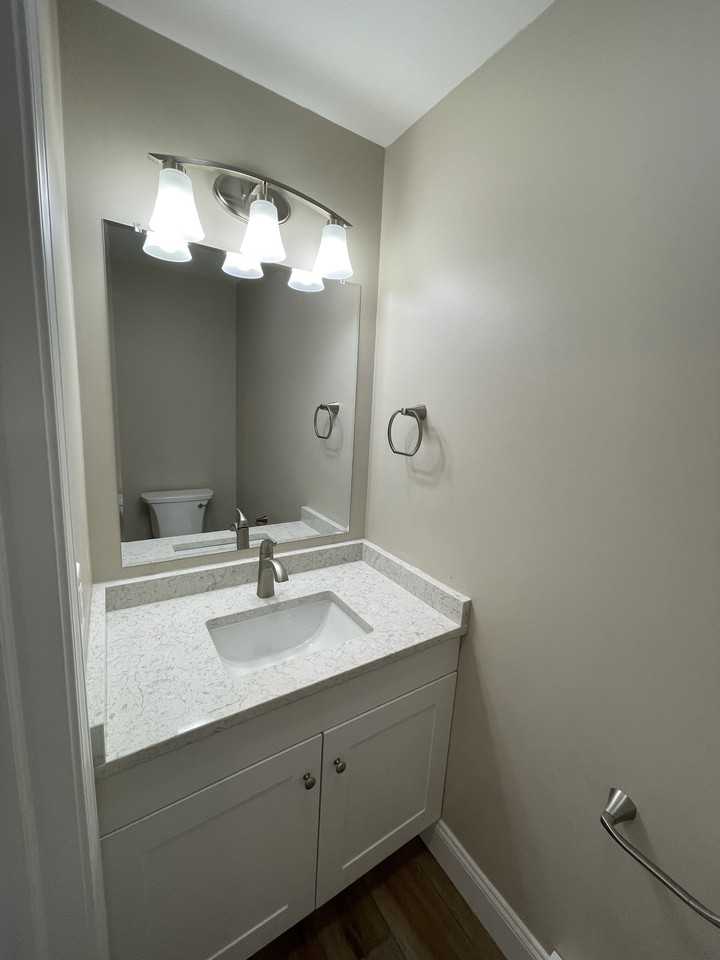 36 W State St #A4 - Photo 7 of 28