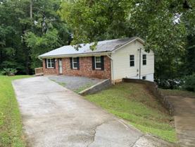 4040 Lynncrest Dr Ne - Photo 1 of 1