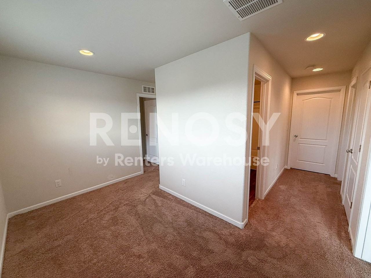 4738 E 95th Ave - Photo 5 of 22