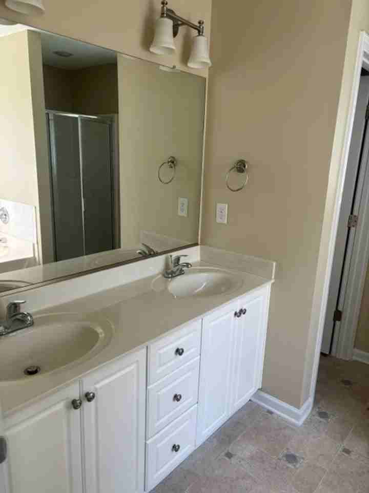 452 Lory Ln - Photo 7 of 10