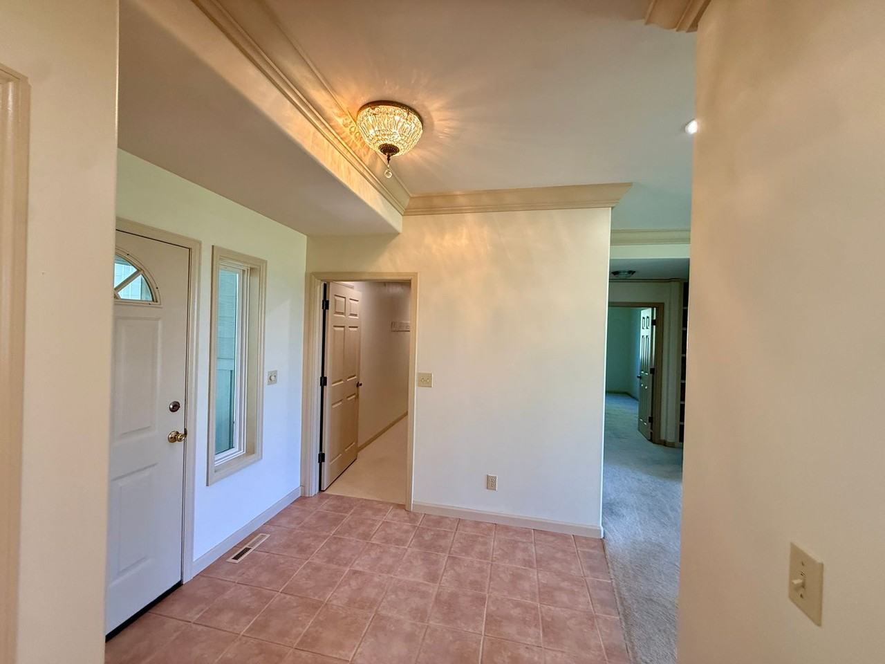 405 Overbrook Dr #9 - Photo 7 of 18