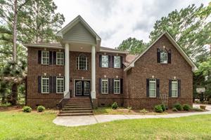 featured image of 2105 Williams Veneer Ct