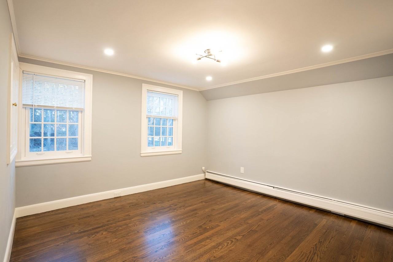 46 Puddingstone Ln - Photo 2 of 17