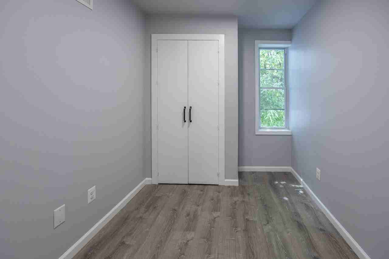 574 E Herman St #1 - Photo 6 of 41