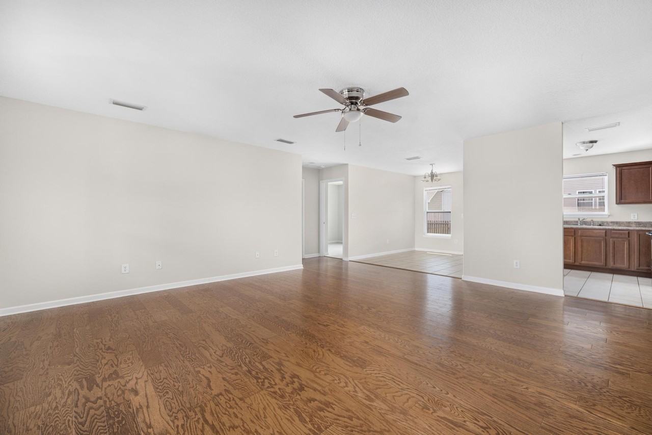 137 May Apple Dr #1 - Photo 2 of 13